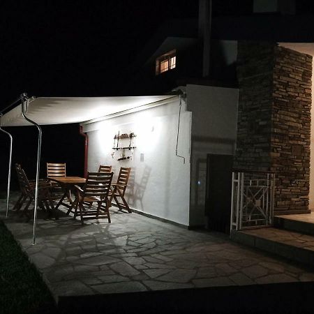 Nirvana House Sani  Екстер'єр фото