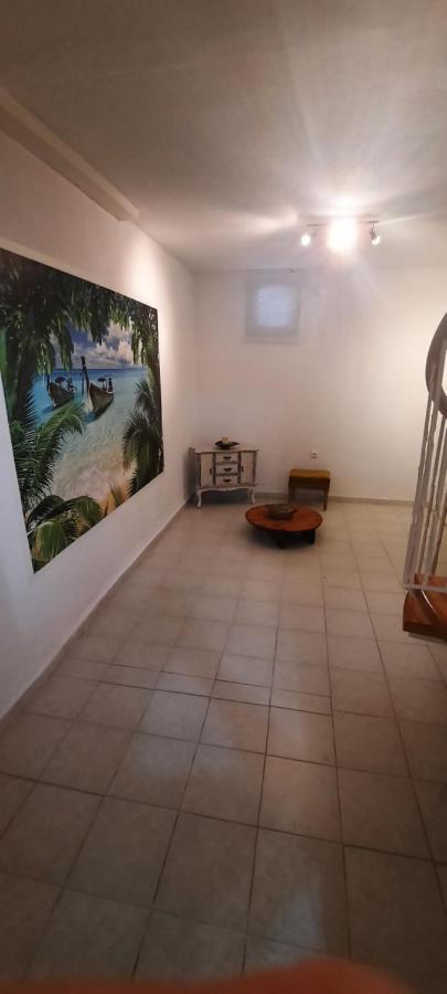 Nirvana House Sani  Екстер'єр фото