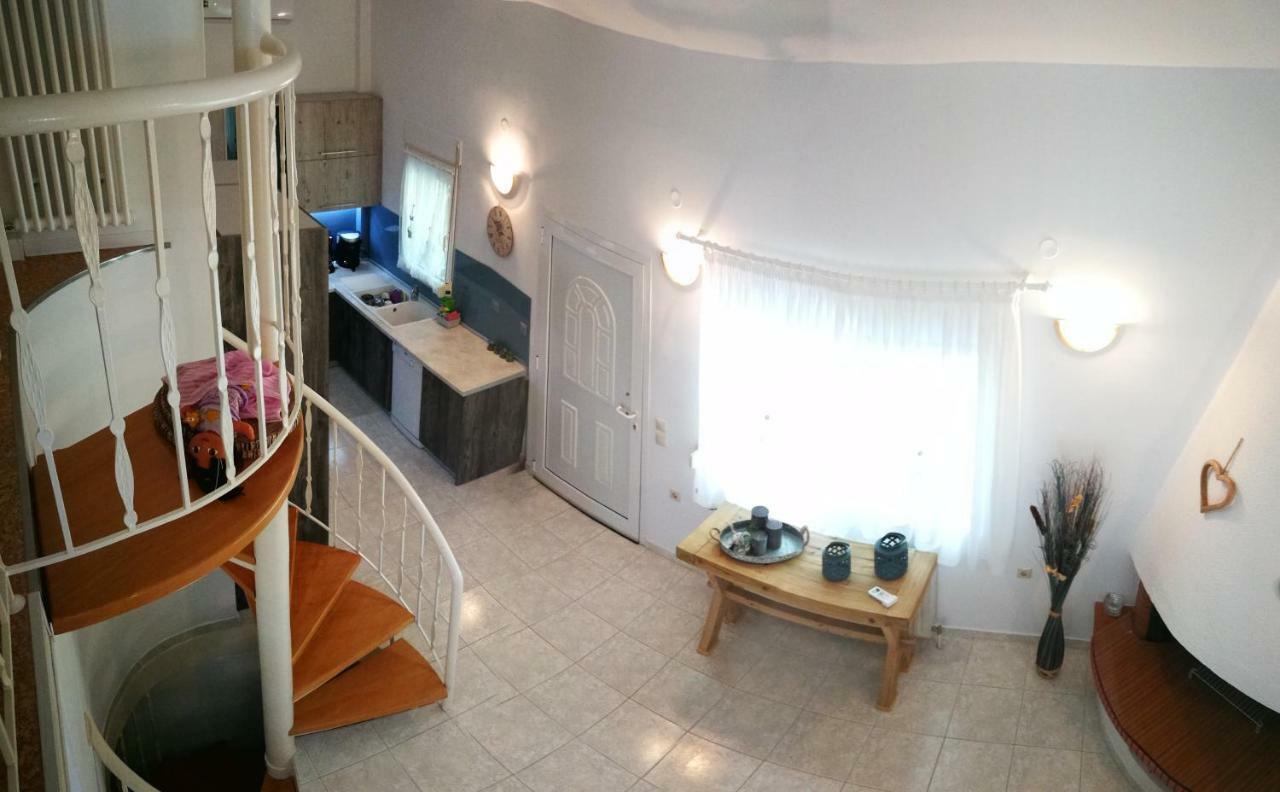 Nirvana House Sani  Екстер'єр фото