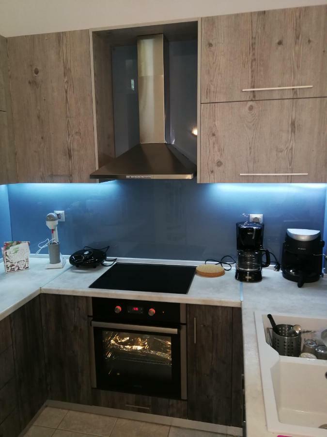 Nirvana House Sani  Екстер'єр фото