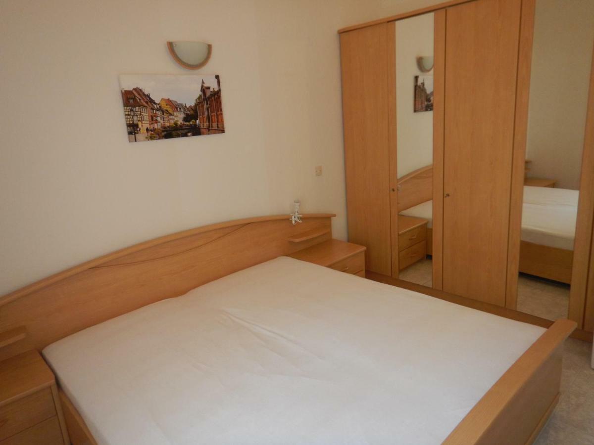 Nirvana House Sani  Екстер'єр фото